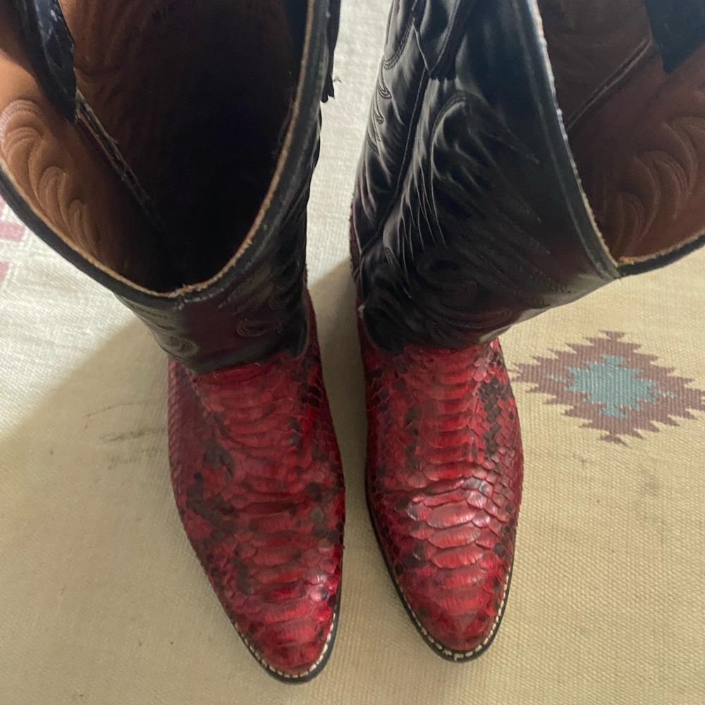 Cowboy Boots - Picture 3 of 4